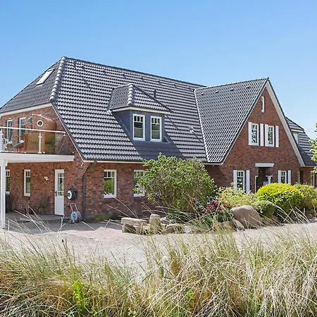 Suedermarsch Holiday home