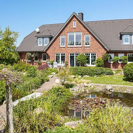 Holiday home Suedermarsch *